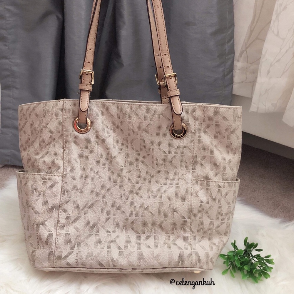 💕EUC Michael Kors Signature Tote Bag - Picture 2 of 8